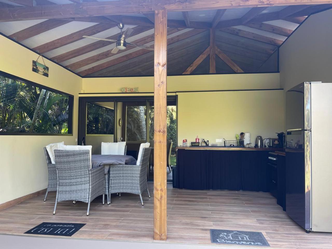 Villa Manaora Taravao Exterior photo
